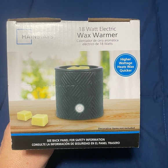 Mainstays Electric 18-Watt Ceramic Wax Melt Warmer Navy Blue. Wax Melts Included - Picture 2 of 8